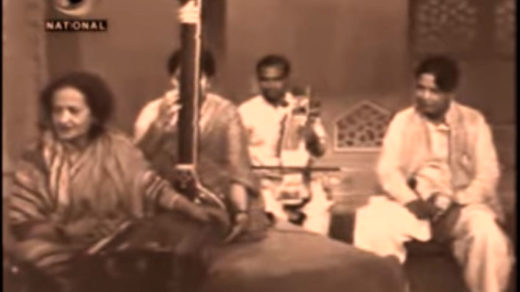 Ghazal – सुना करो मेरी जान इन से उन से